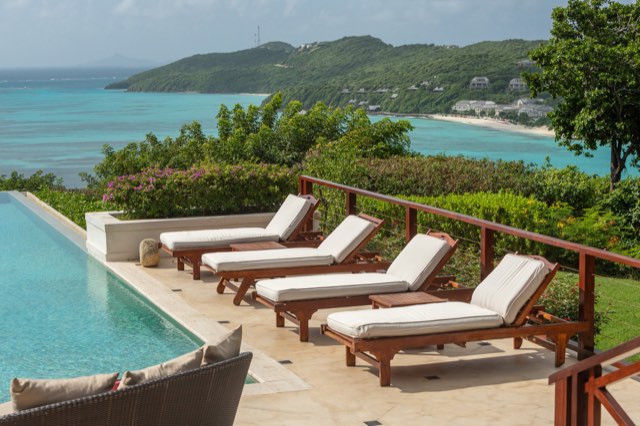 Canouan Estate — photograph 16 by Alex Amengual