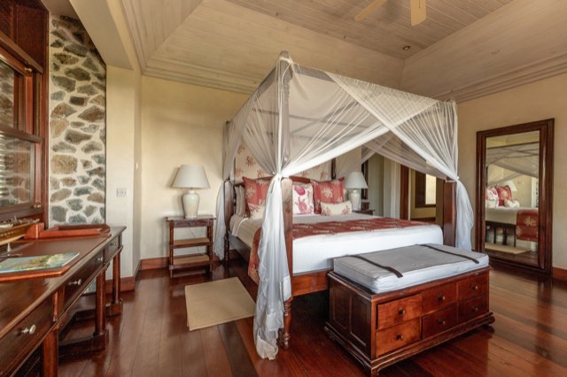 Canouan Estate — photograph 28 by Alex Amengual
