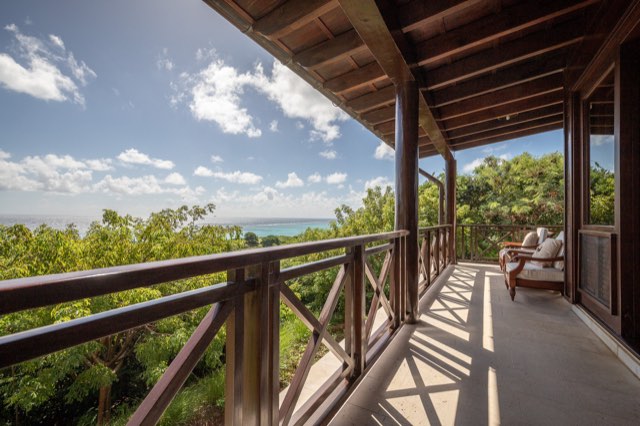 Canouan Estate — photograph 31 by Alex Amengual