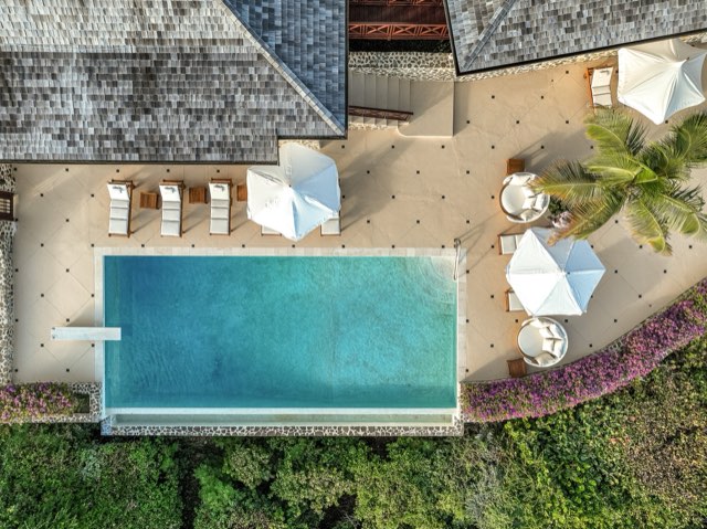 Canouan Estate — photograph 62 by Alex Amengual