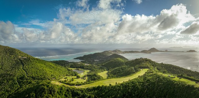 Canouan Estate — photograph 64 by Alex Amengual