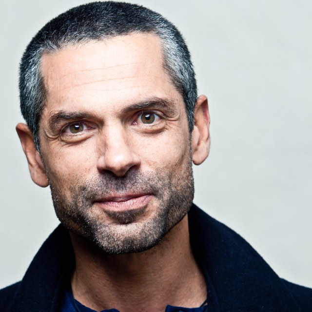 Portraits — photograph 3 by Alex Amengual
