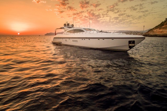 Yachts — photograph 5 by Alex Amengual