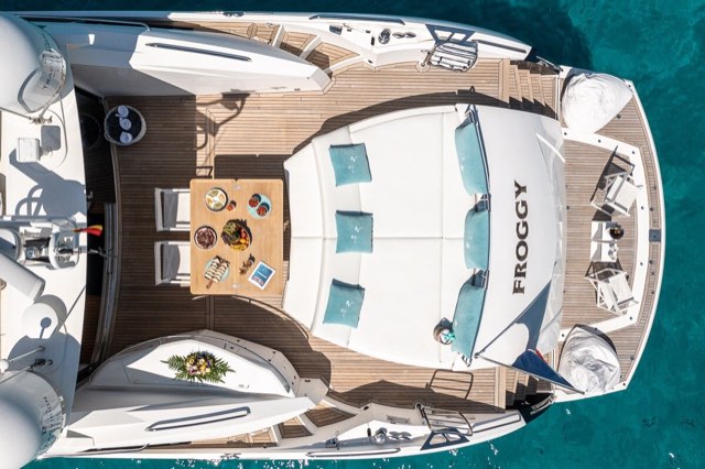 Yachts — photograph 7 by Alex Amengual
