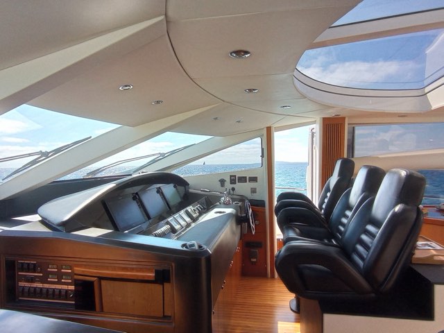 Yachts — photograph 14 by Alex Amengual