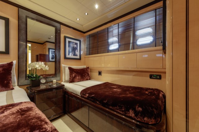 Yachts — photograph 35 by Alex Amengual